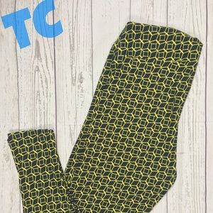 LuLaRoe Tall and Curvy Leggings!
